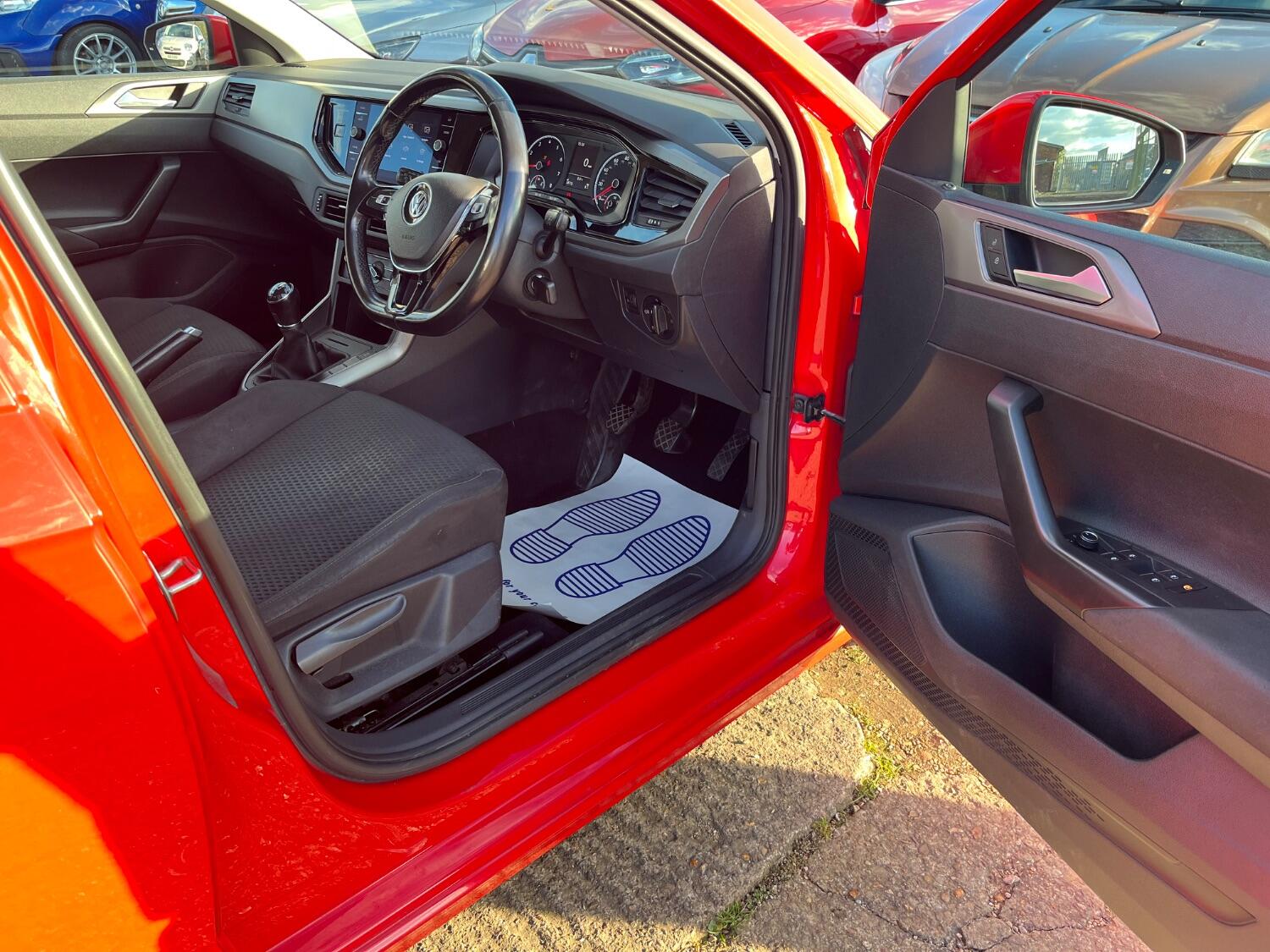 Used Volkswagen Polo 2018 for sale - 77357277: Photo 14