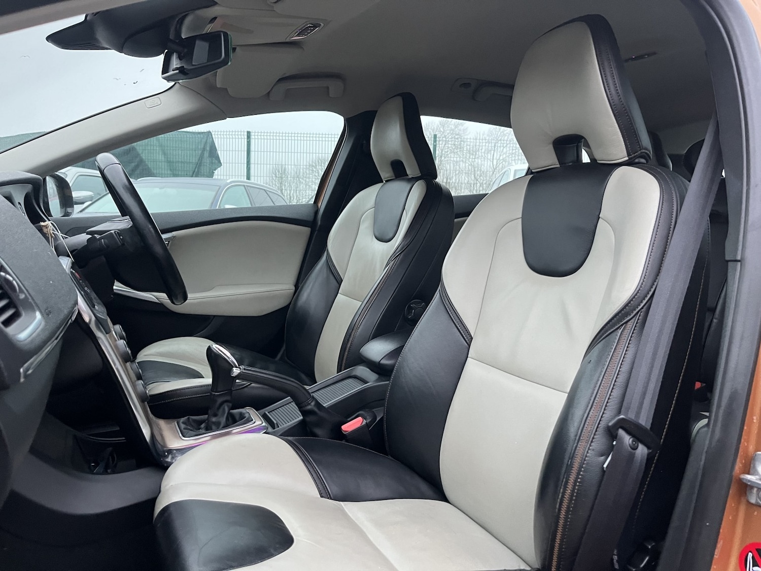 Used Volvo V40 2013 for sale - 77148185: Photo 15