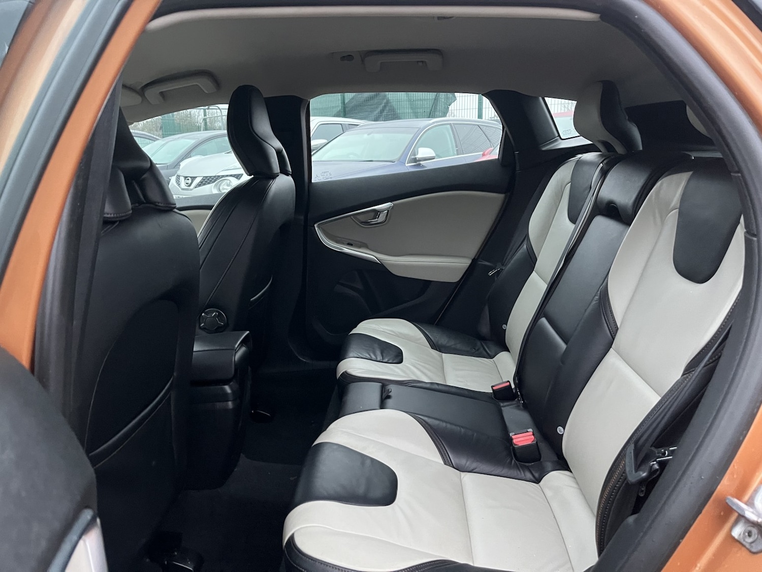 Used Volvo V40 2013 for sale - 77148185: Photo 21