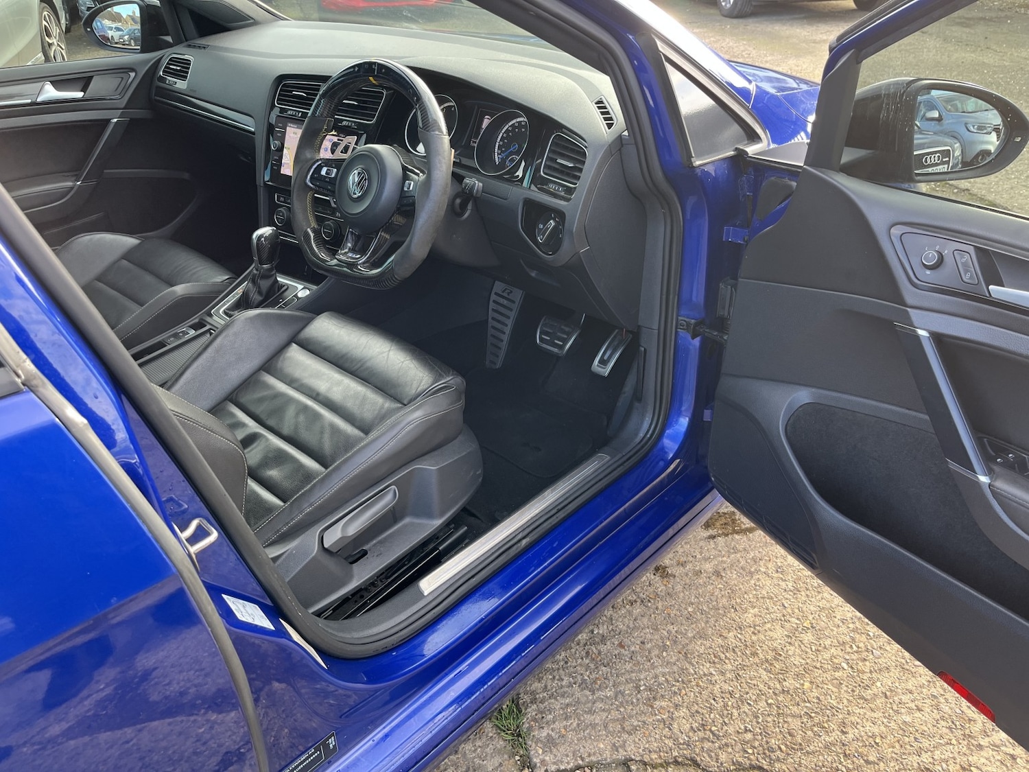 Used Volkswagen Golf 2016 for sale - 77729600: Photo 14