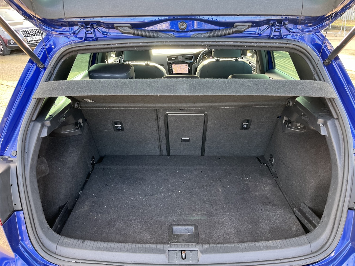 Used Volkswagen Golf 2016 for sale - 77729600: Photo 18