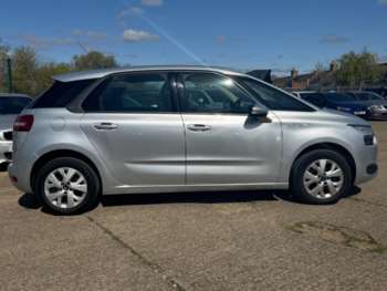 Used Citroen C4 Picasso 2015 for sale - 74729147: Photo