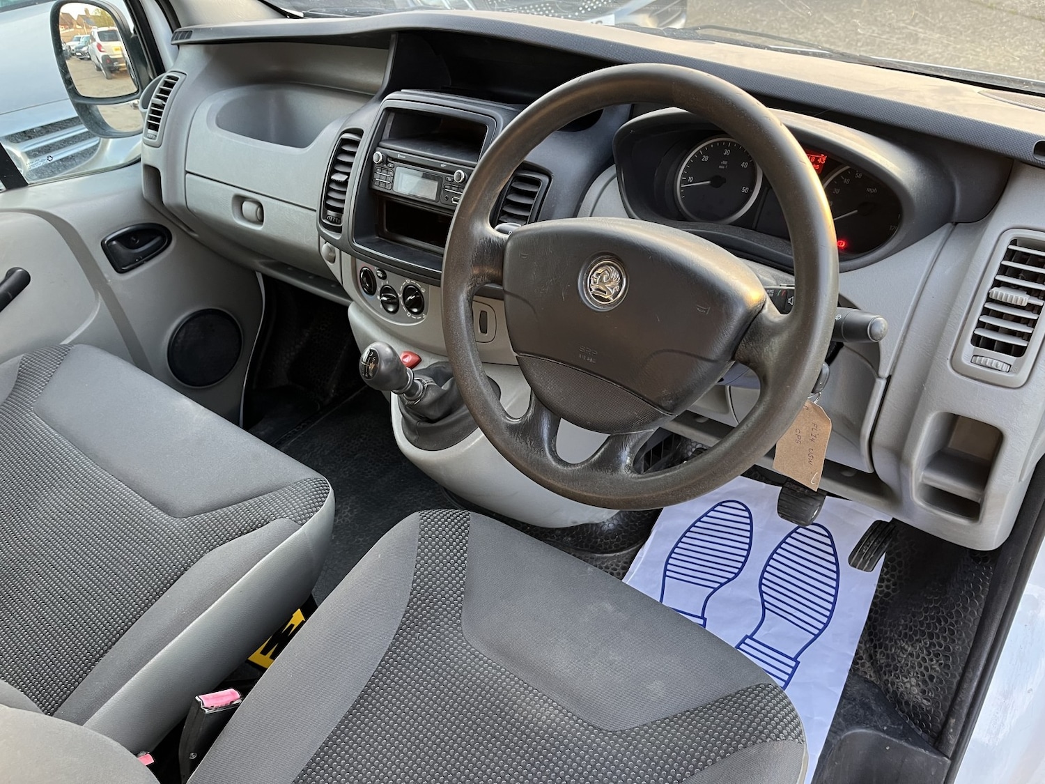 Used Vauxhall Vivaro 2014 for sale - 77961975: Photo 10