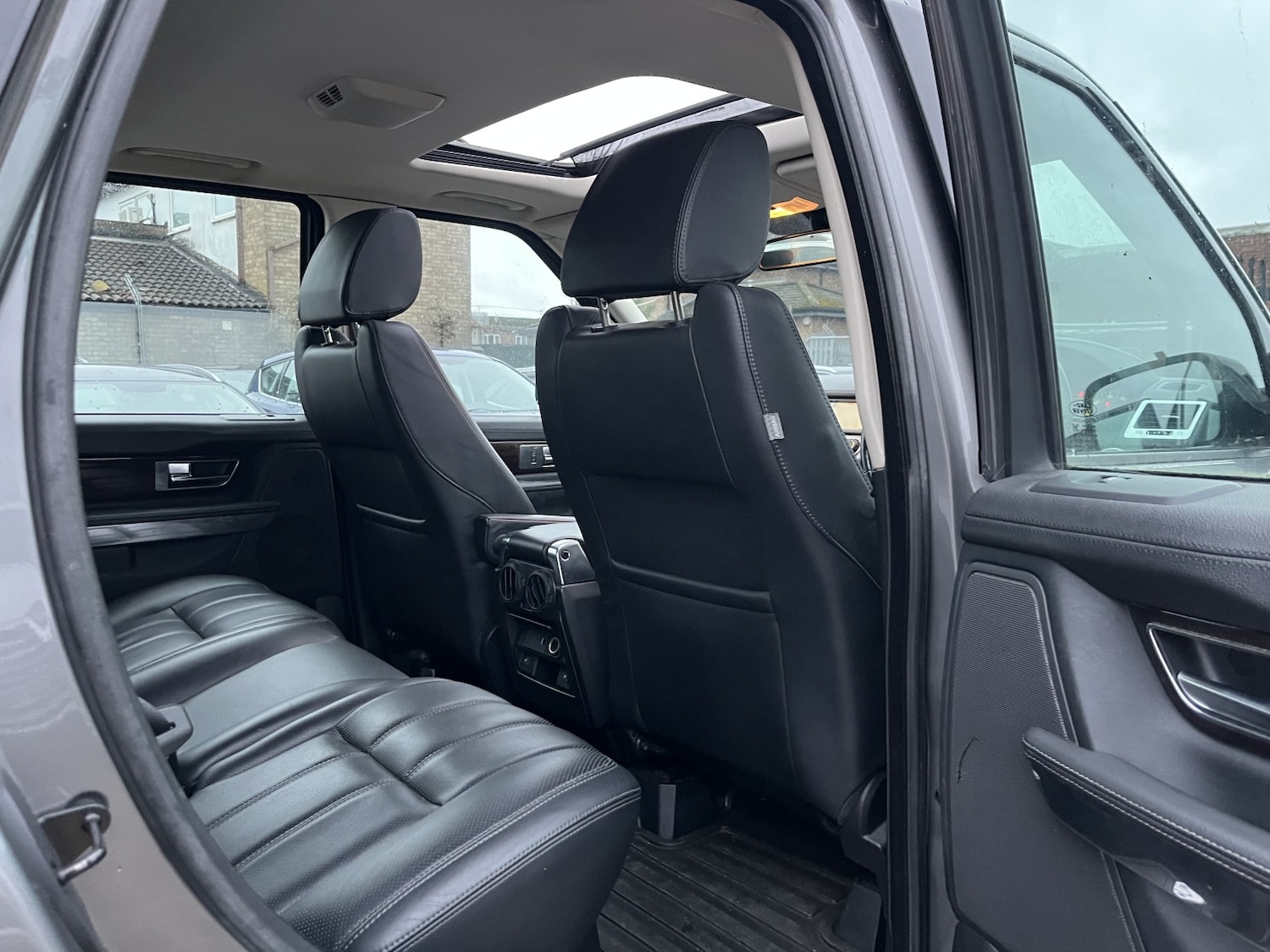 Used Land Rover Range Rover Sport 2010 for sale - 76791560: Photo 15