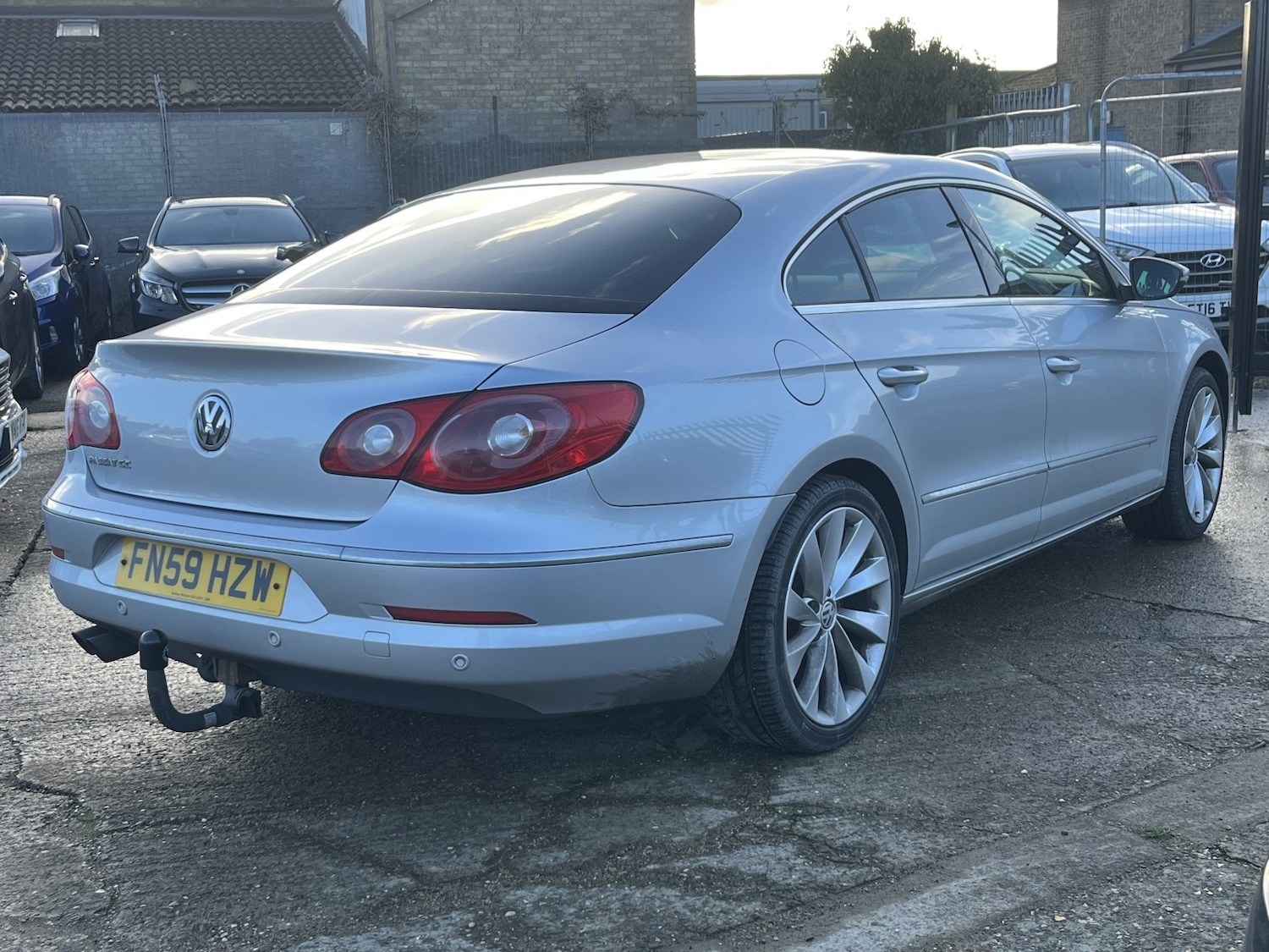 Used Volkswagen Passat 2009 for sale - 77135883: Photo 4