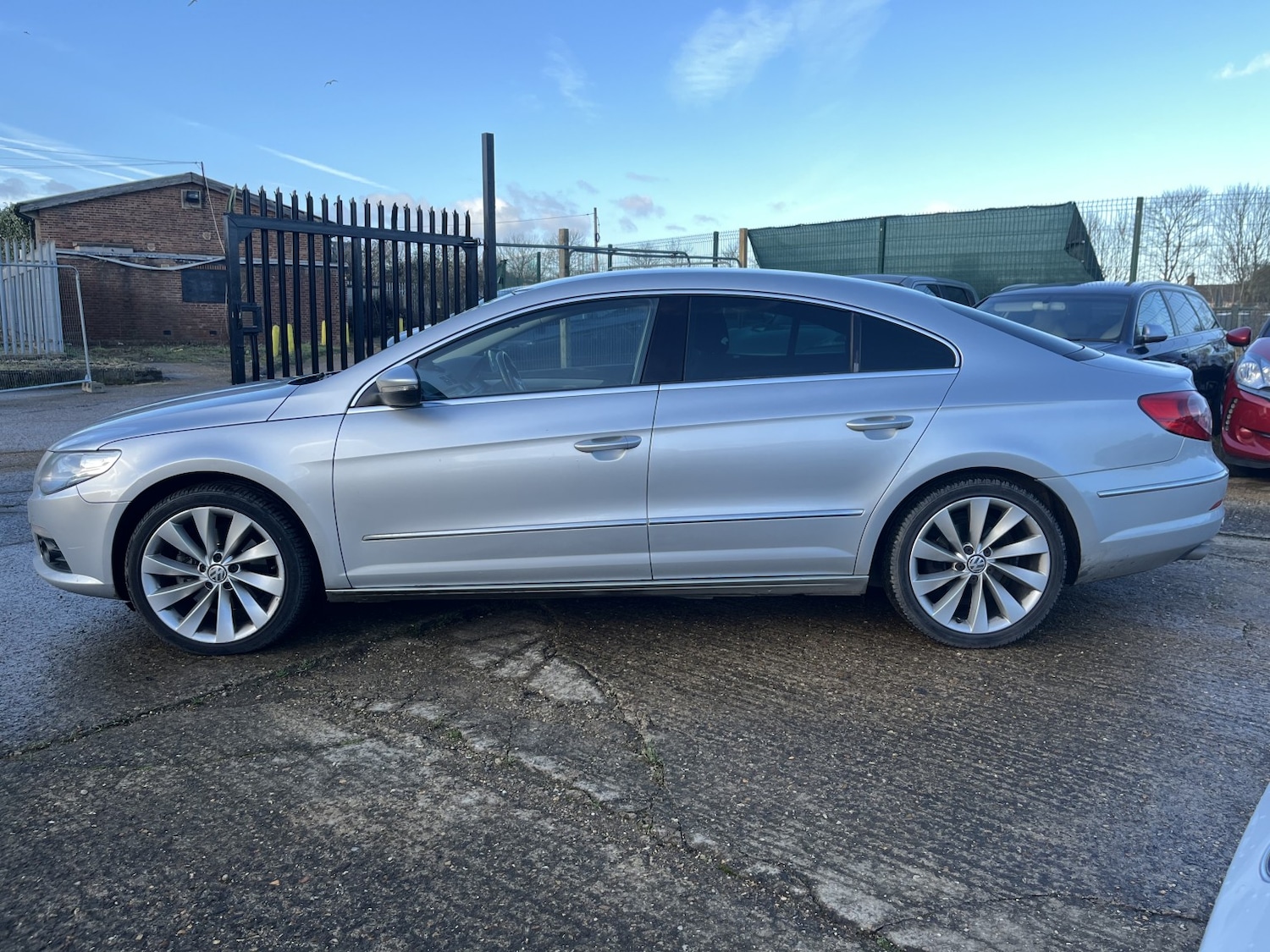 Used Volkswagen Passat 2009 for sale - 77135883: Photo 8