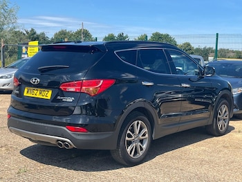 Used Hyundai Santa Fe 2012 for sale - 77464964: Photo