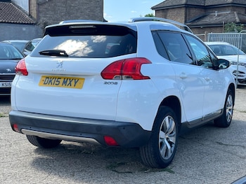 Used Peugeot 2008 2015 for sale - 75529891: Photo