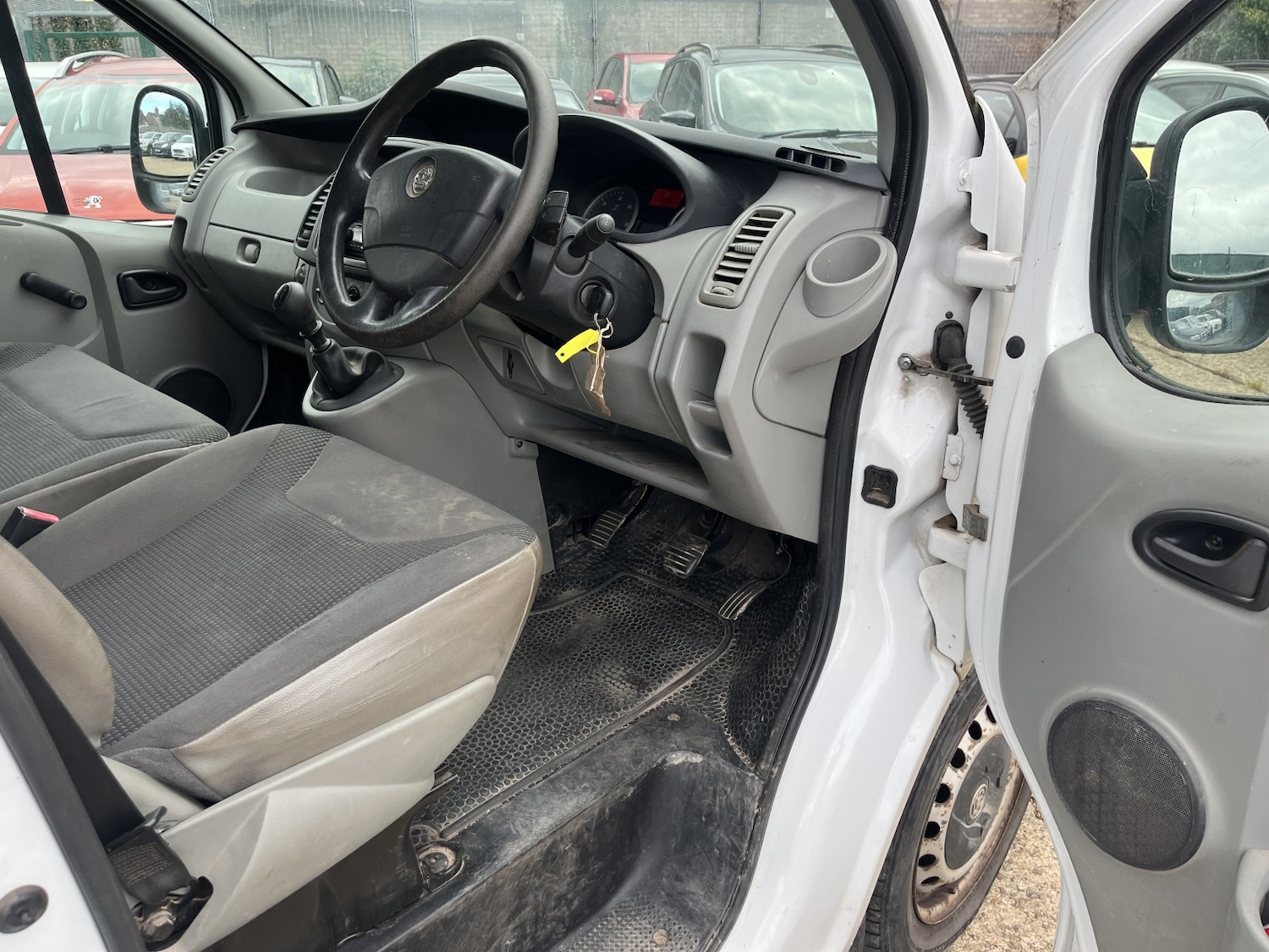 Used Vauxhall Vivaro 2012 for sale - 76848739: Photo 11