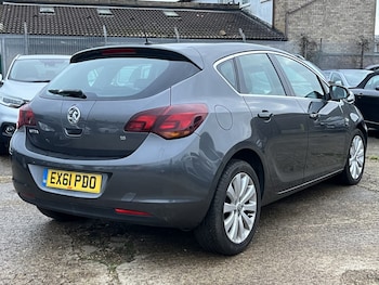 Used Vauxhall Astra 2011 for sale - 76571217: Photo