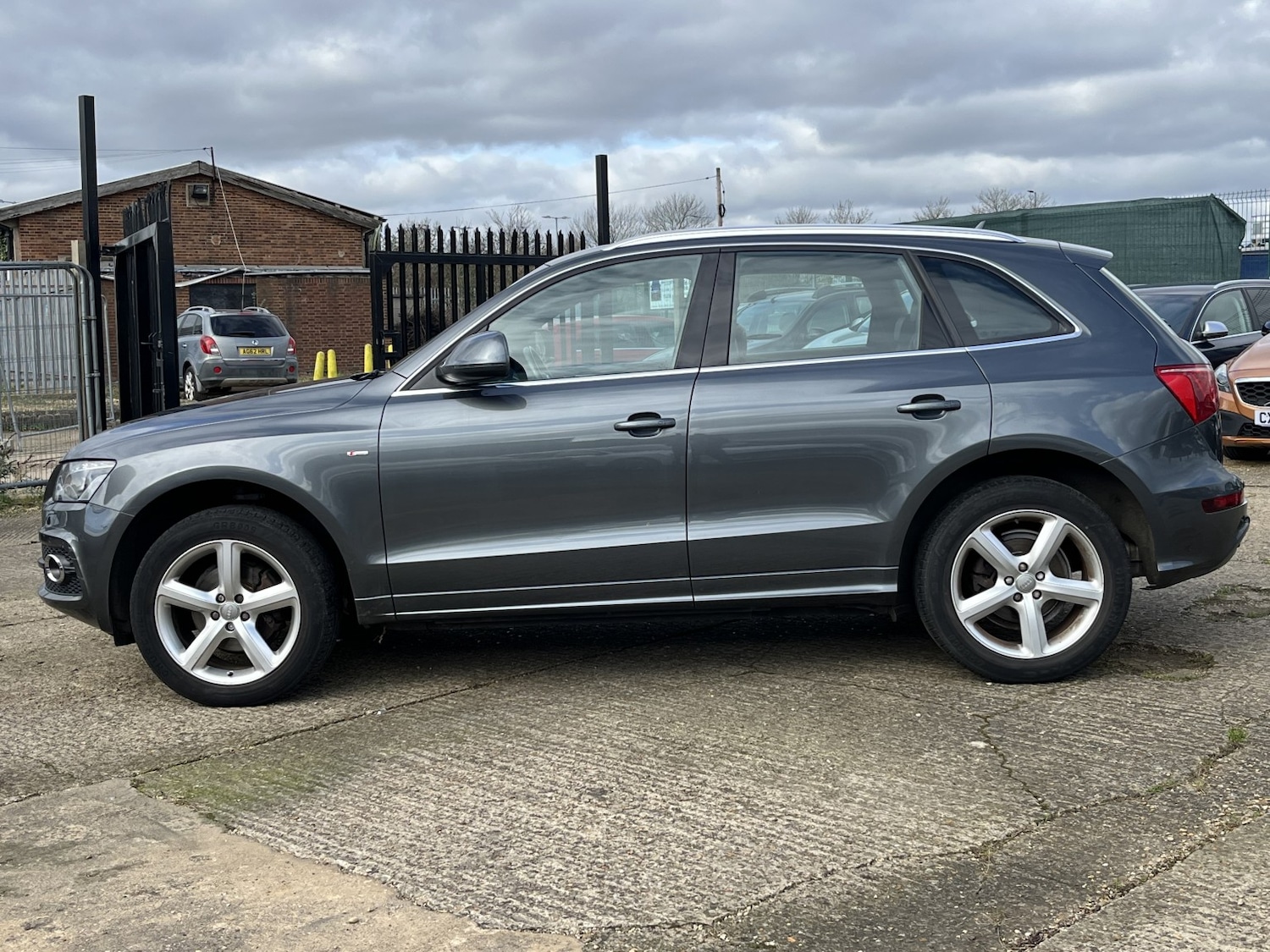 Used Audi Q5 2011 for sale - 77707291: Photo 6