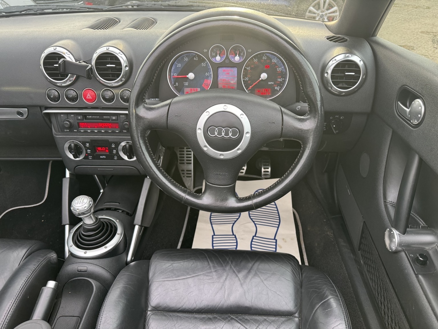 Used Audi TT 2002 for sale - 76799307: Photo 11