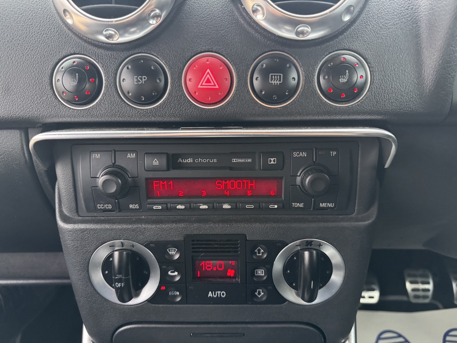 Used Audi TT 2002 for sale - 76799307: Photo 25