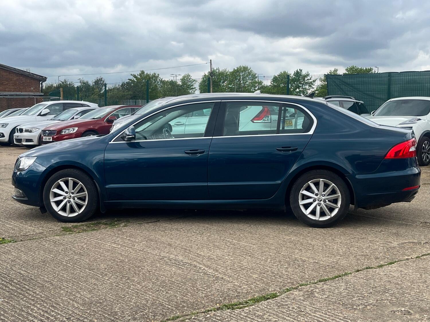 Used Skoda Superb 2014 for sale - 76794656: Photo 4