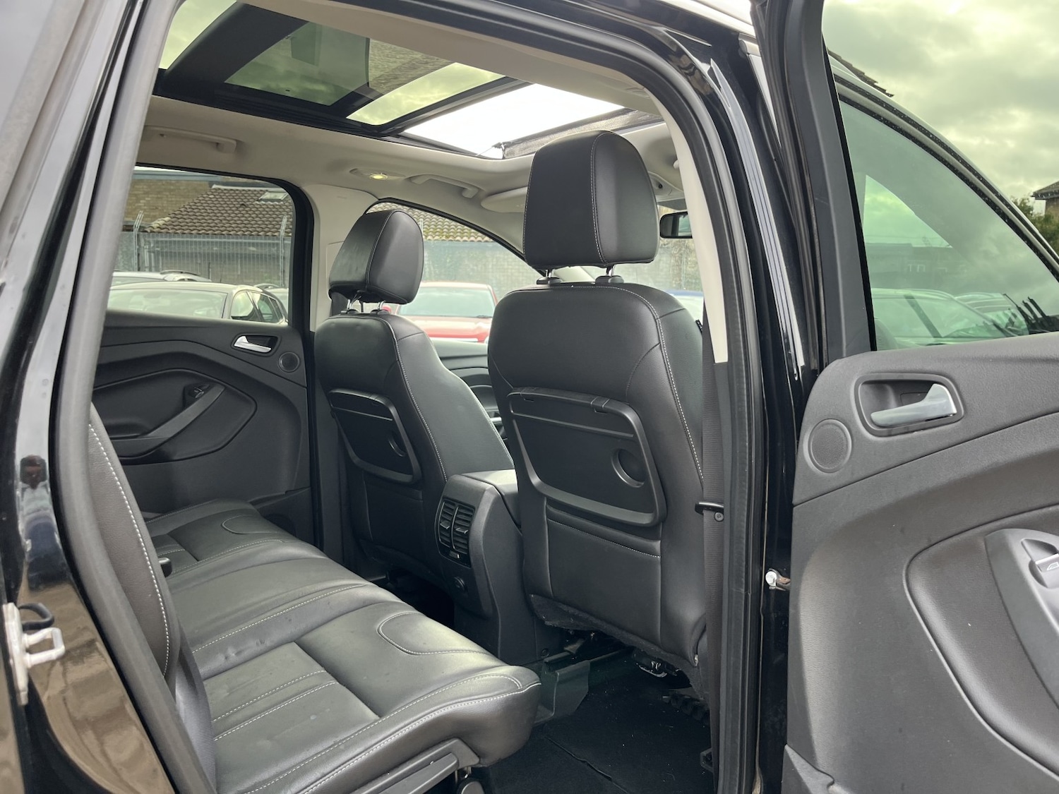 Used Ford Kuga 2014 for sale - 76455524: Photo 25