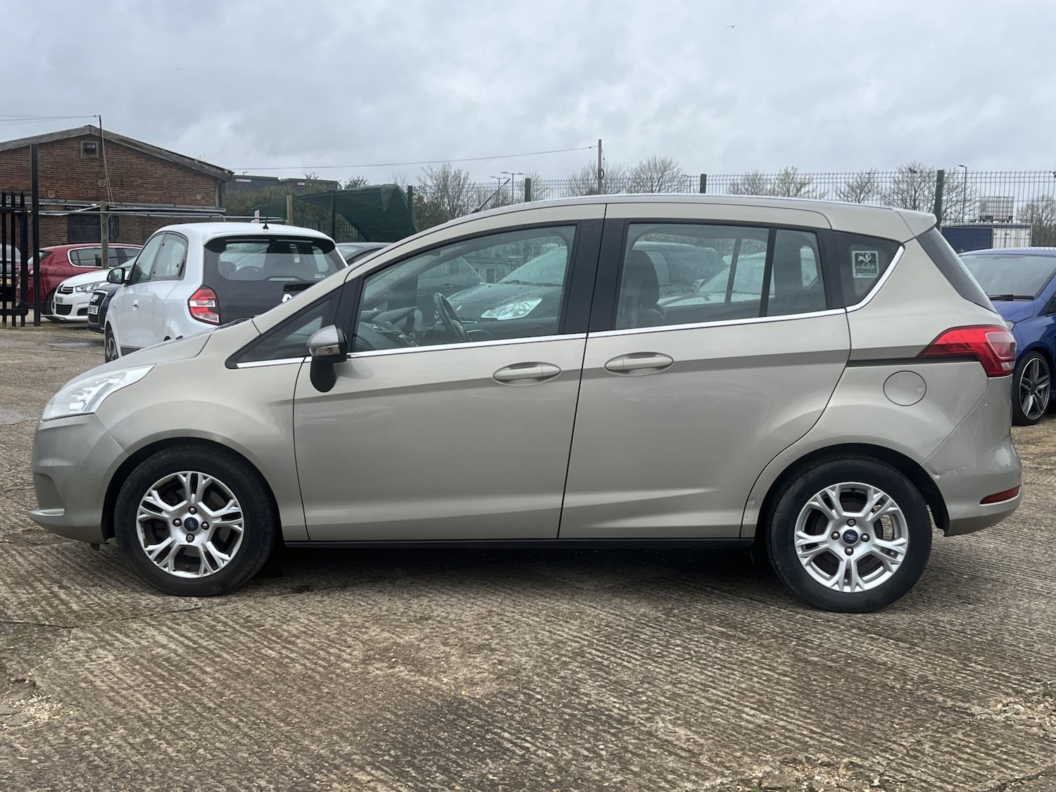 Used Ford B-MAX 2013 for sale - 78064175: Photo 6