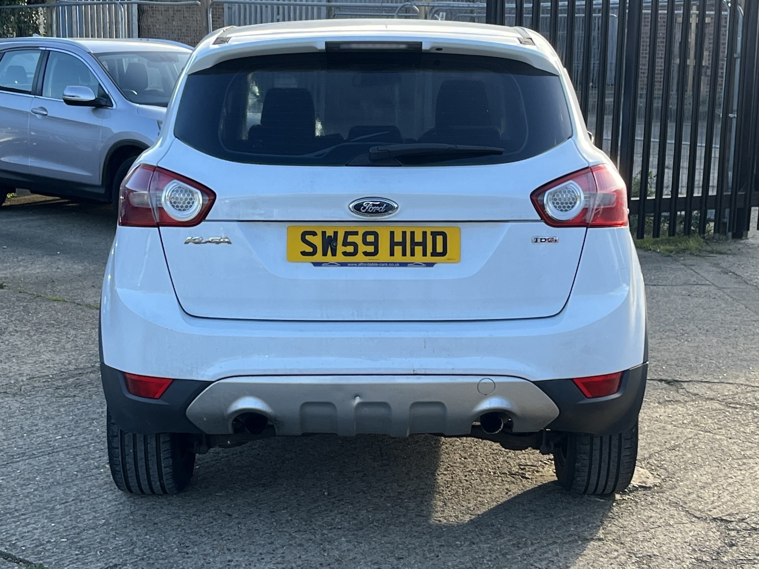 Used Ford Kuga 2010 for sale - 78064160: Photo 4