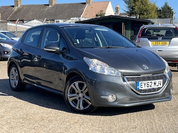 Used Peugeot 208 2012 for sale - 77997242: Photo