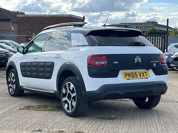 Used Citroen C4 Cactus 2015 for sale - 75913280: Photo