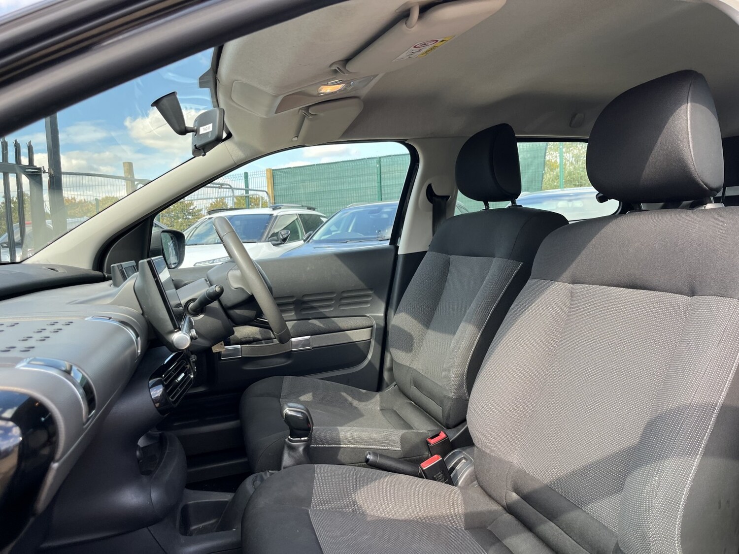 Used Citroen C4 Cactus 2017 for sale - 76128874: Photo 17