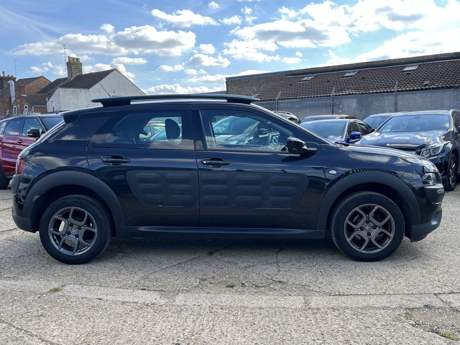 Used Citroen C4 Cactus 2017 for sale - 76128874: Photo 6