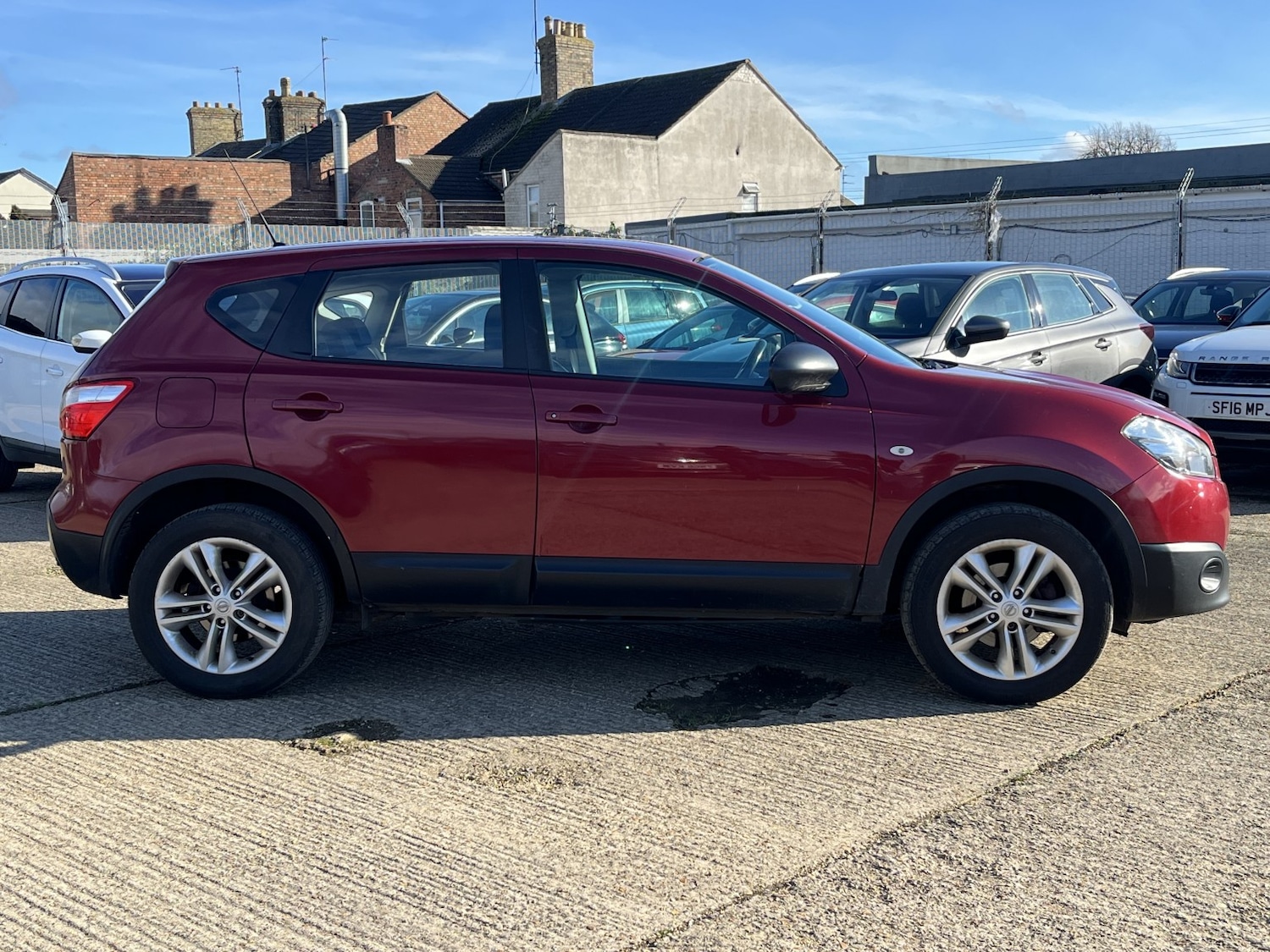 Used Nissan Qashqai 2011 for sale - 77729543: Photo 7