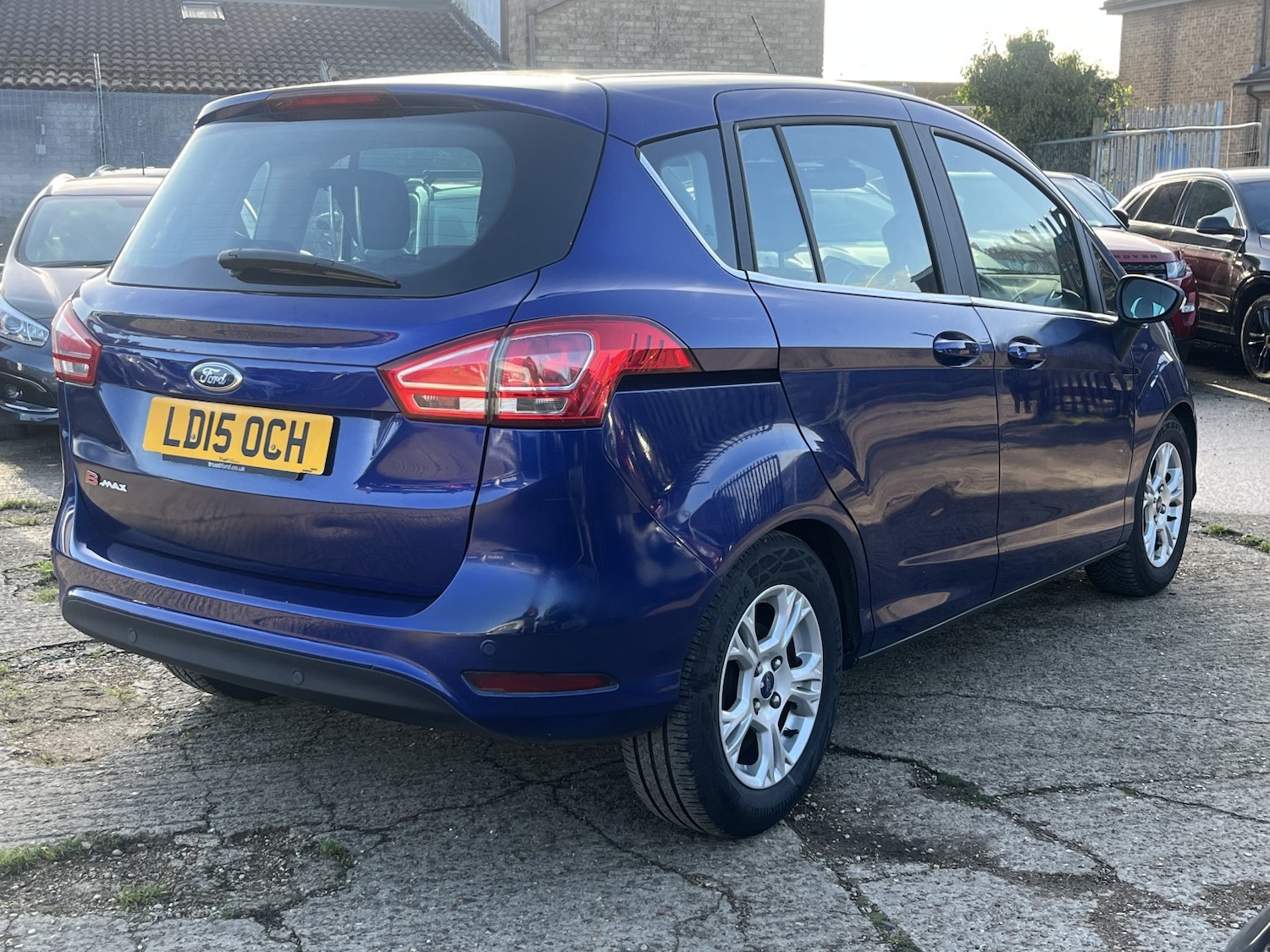 Used Ford B-MAX 2015 for sale - 76897050: Photo 3