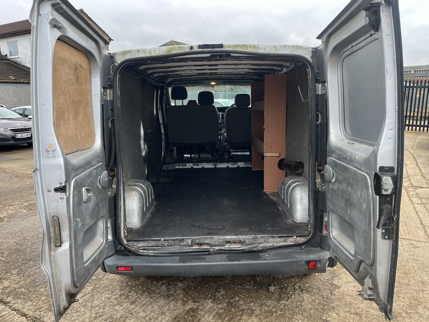 Used Vauxhall Vivaro 2006 for sale - 77555073: Photo 18