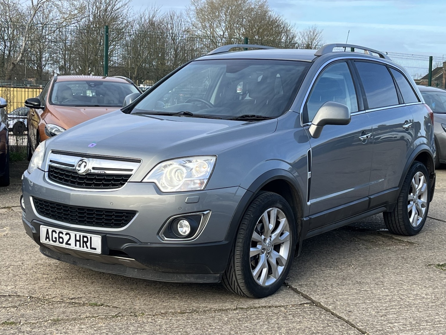 Used Vauxhall Antara 2013 for sale - 77749790: Photo 2