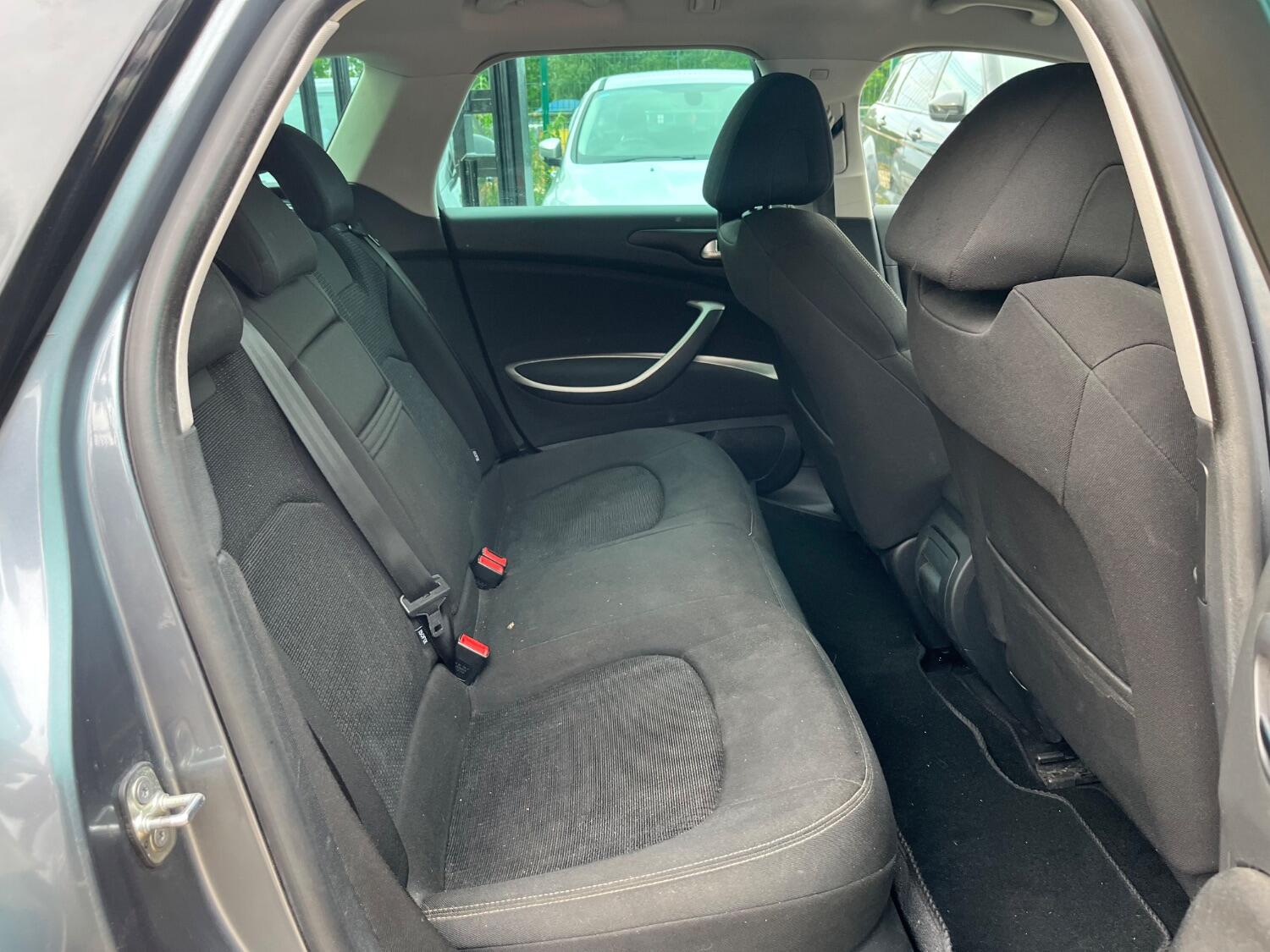 Used Citroen C5 2010 for sale - 76794647: Photo 16