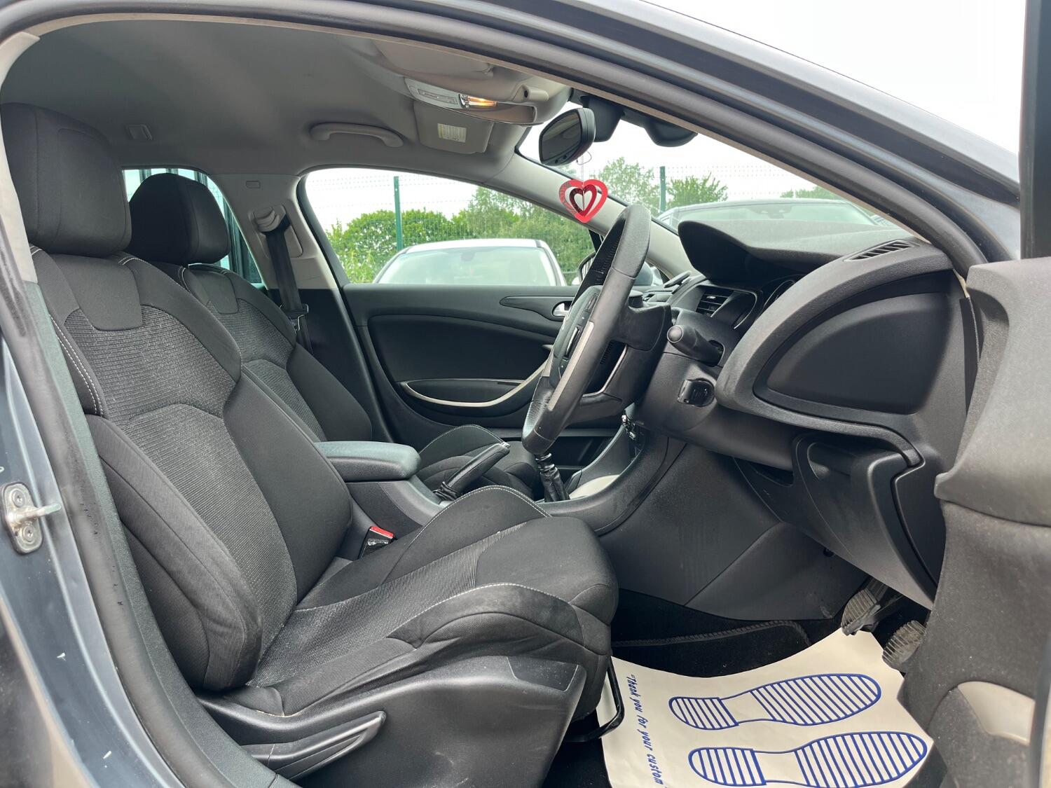 Used Citroen C5 2010 for sale - 76794647: Photo 9