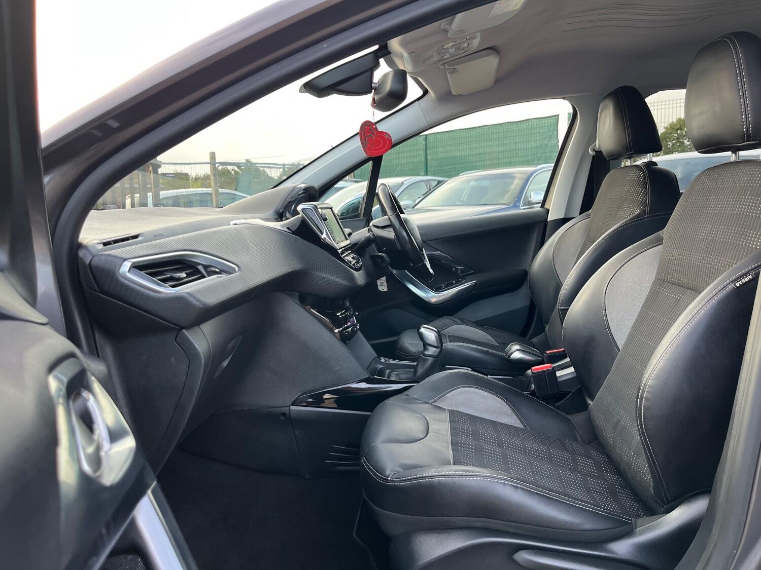 Used Peugeot 2008 2015 for sale - 75948291: Photo 14