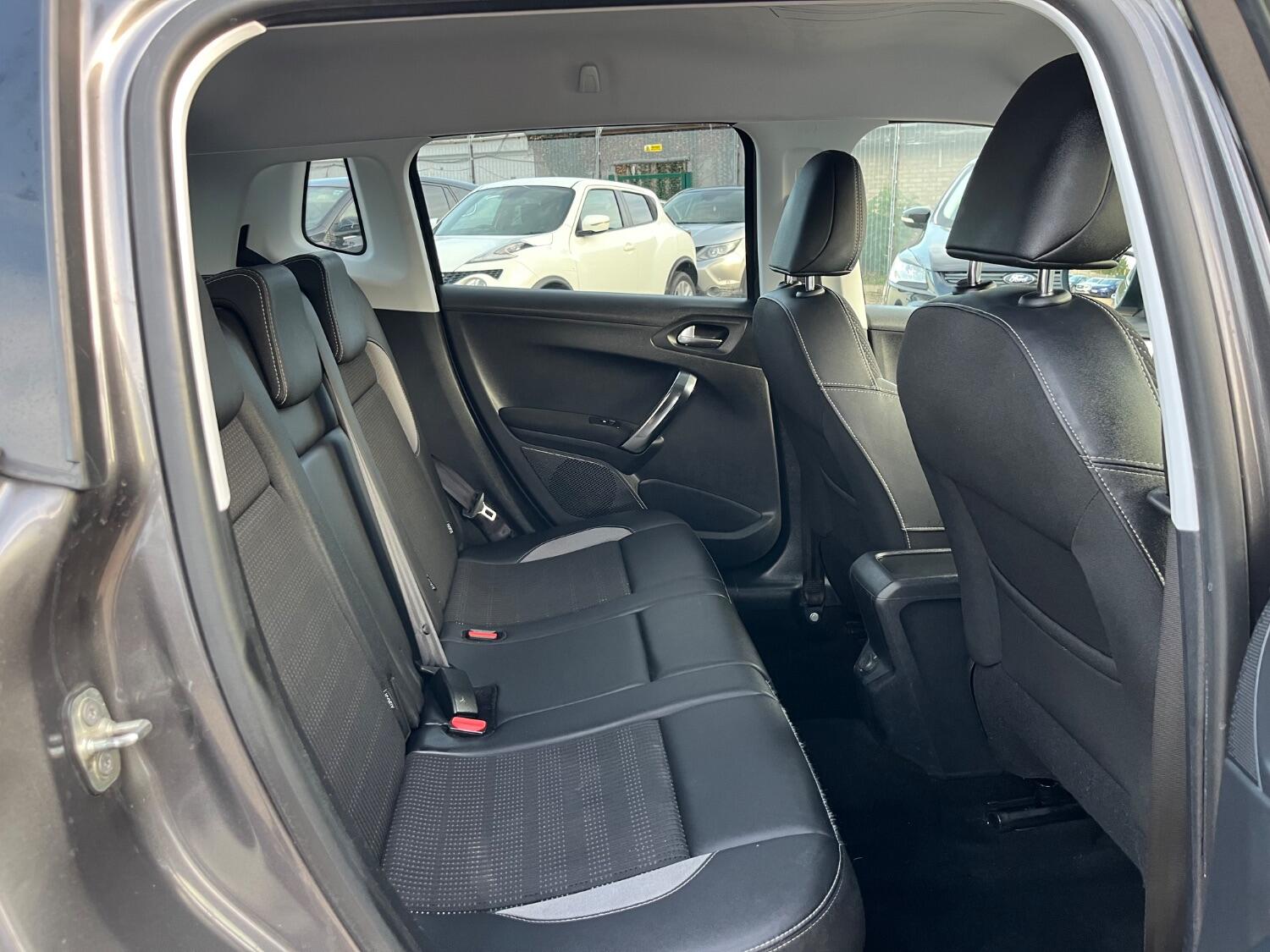 Used Peugeot 2008 2015 for sale - 75948291: Photo 21