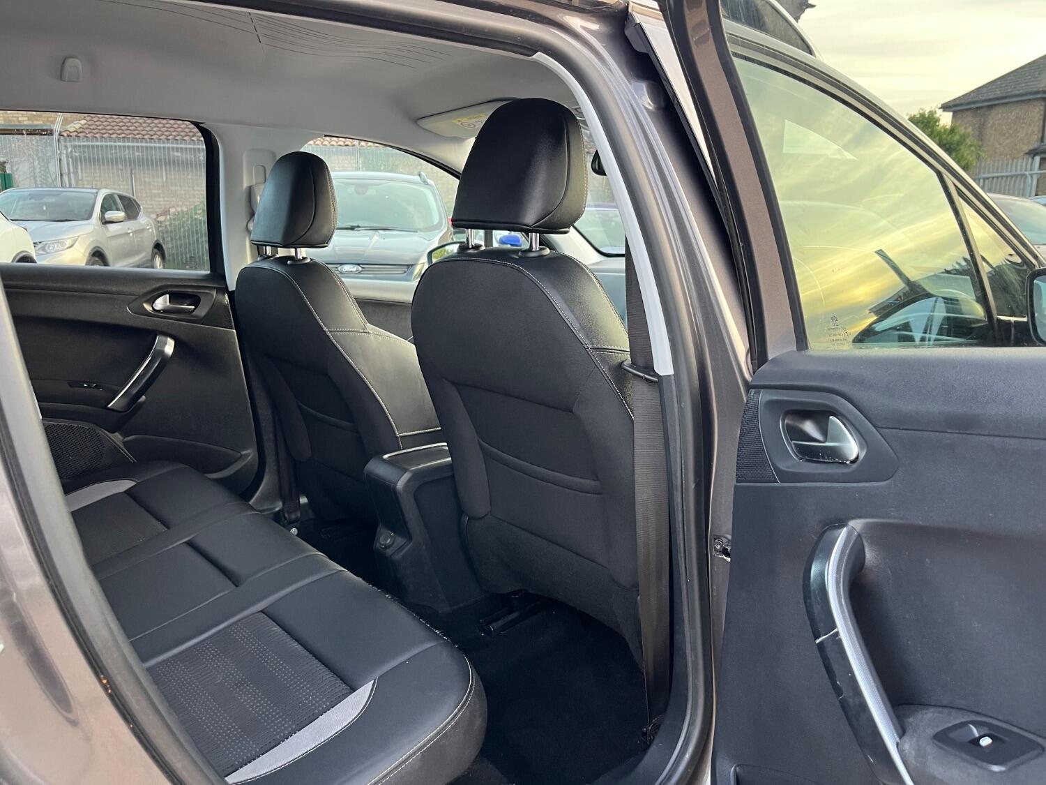 Used Peugeot 2008 2015 for sale - 75948291: Photo 22