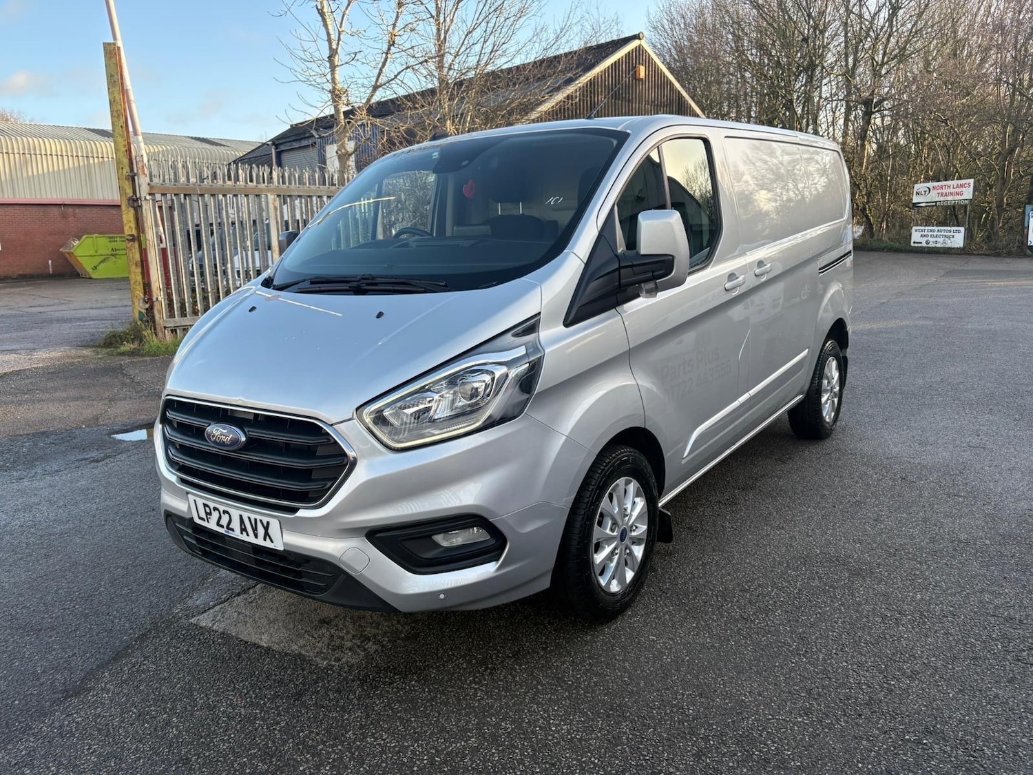 Used Ford Transit Custom 2022 for sale - 77104069: Photo 2
