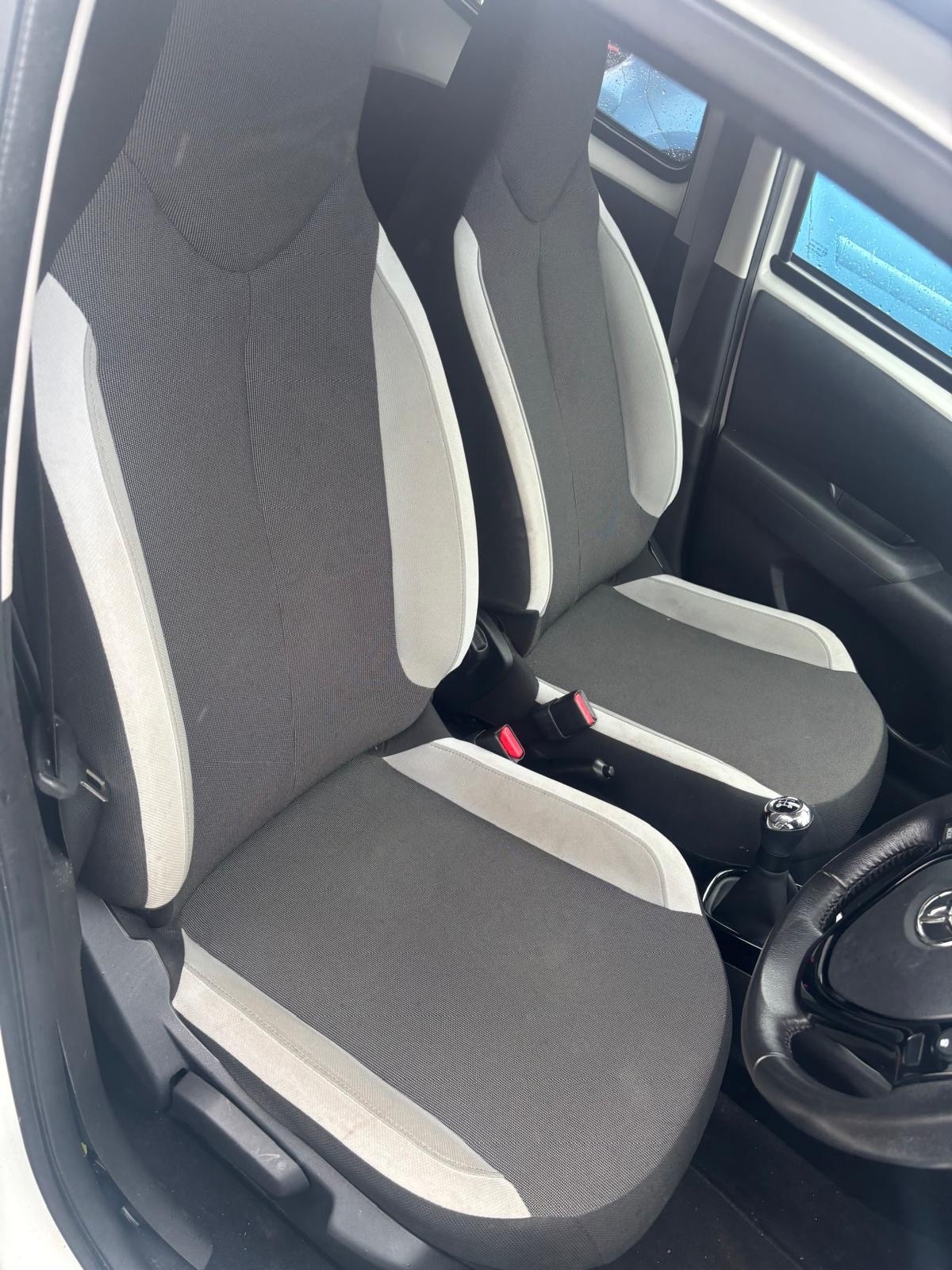 Used Toyota AYGO 2018 for sale - 77529830: Photo 11