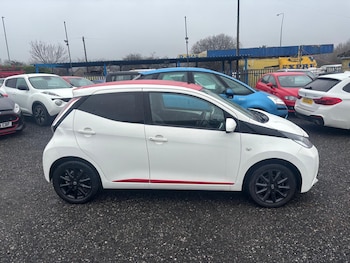 Used Toyota AYGO 2018 for sale - 77529830: Photo