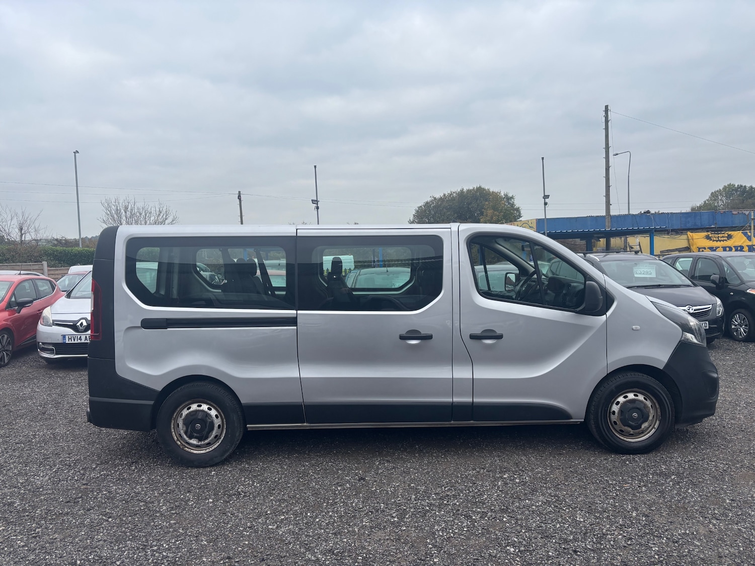 Used Vauxhall Vivaro 2015 for sale - 76299326: Photo 3