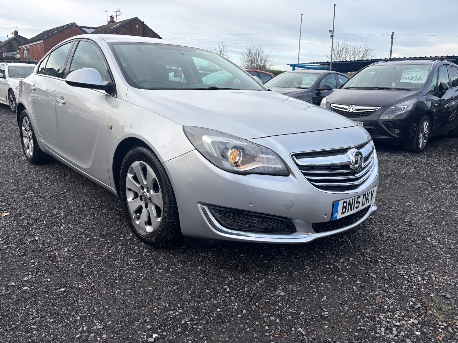 Used Vauxhall Insignia 2015 for sale - 76832888: Photo 3