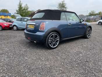 Used MINI Convertible 2010 for sale - 70960193: Photo