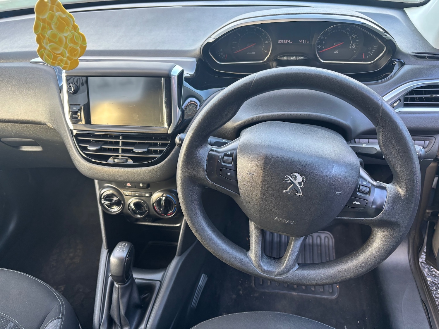 Used Peugeot 208 2015 for sale - 76070011: Photo 12