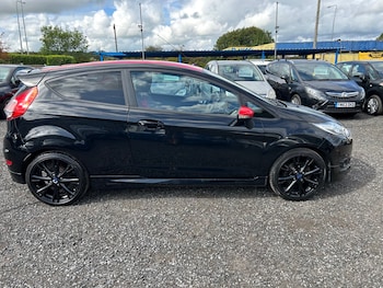 Used Ford Fiesta 2016 for sale - 75826817: Photo