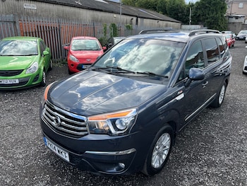 Used Ssangyong Turismo 2014 for sale - 75904358: Photo