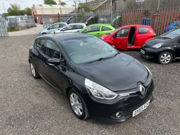 Used Renault Clio 2015 for sale - 74471180: Photo