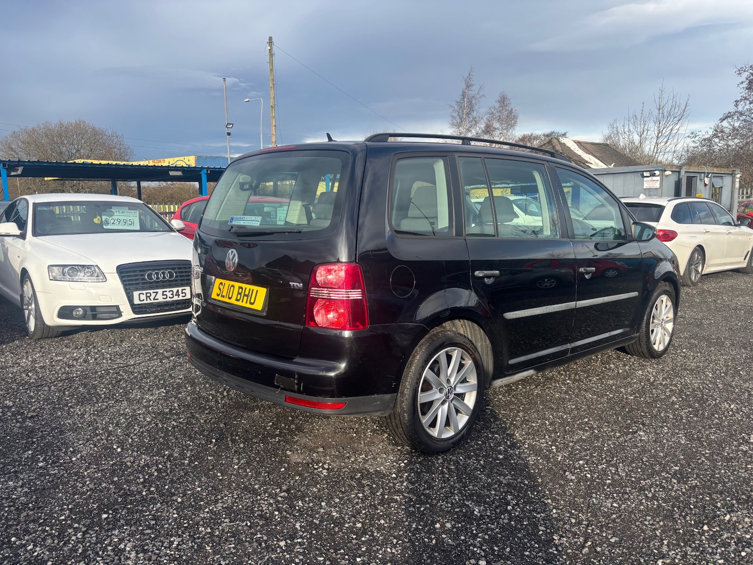 Used Volkswagen Touran 2010 for sale - 77261191: Photo 4