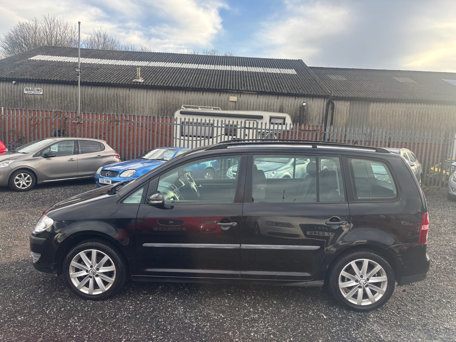 Used Volkswagen Touran 2010 for sale - 77261191: Photo 7