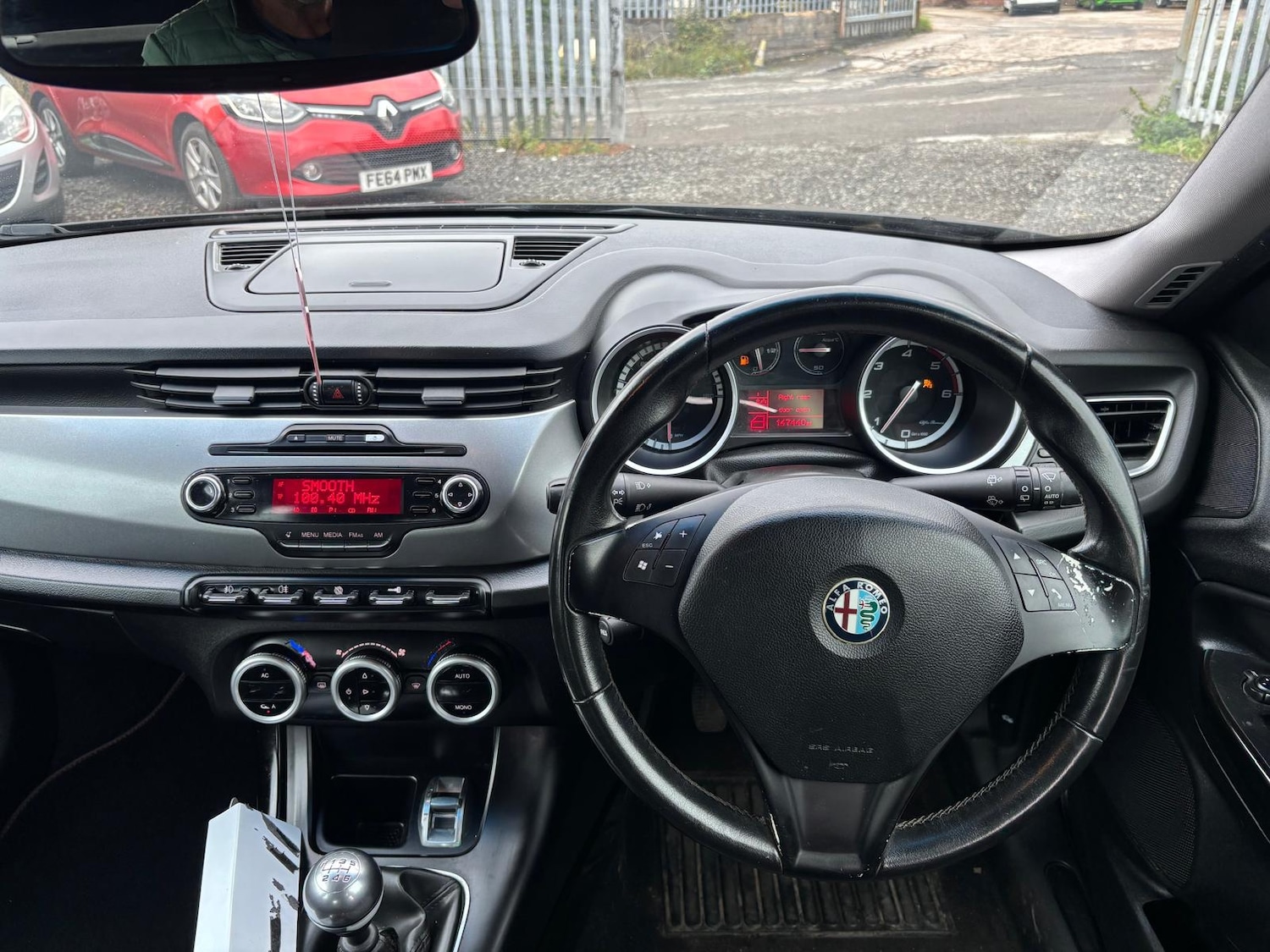 Used Alfa Romeo Giulietta 2011 for sale - 76129335: Photo 11