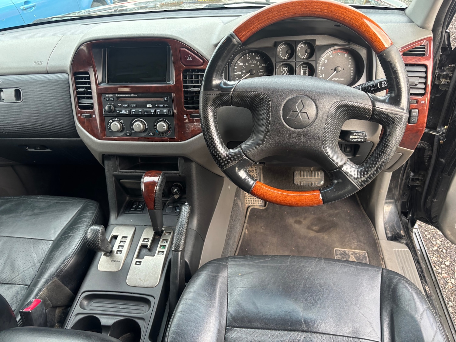 Used Mitsubishi Shogun 2006 for sale - 77492887: Photo 12