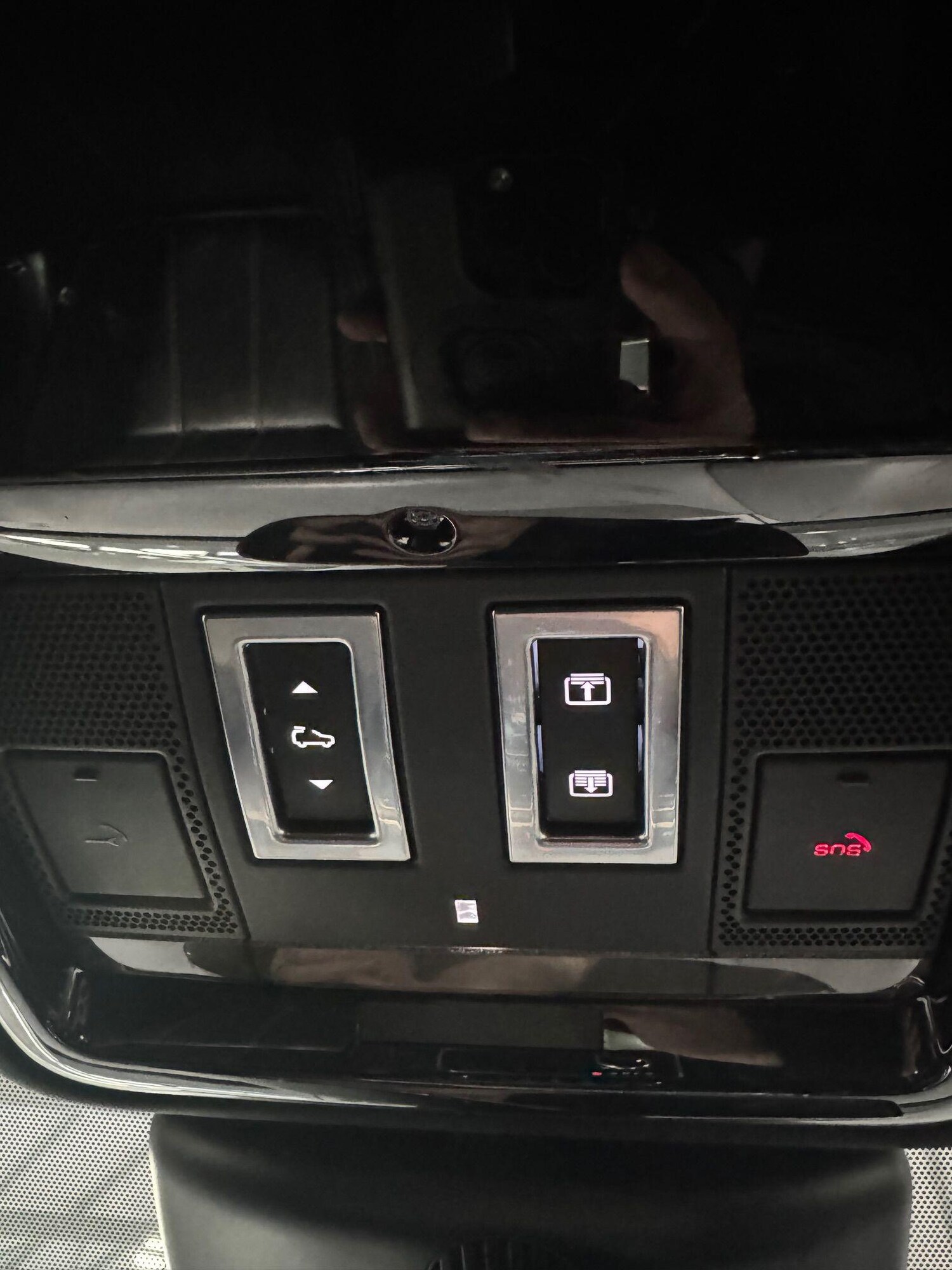 Used Land Rover Range Rover Velar 2018 for sale - 76658012: Photo 17