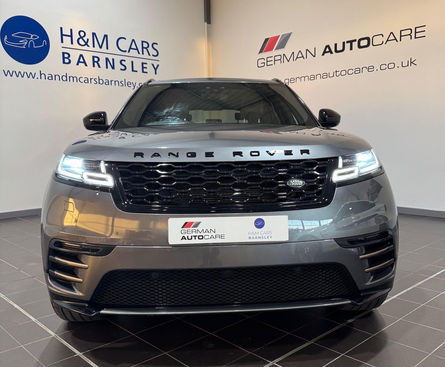 Used Land Rover Range Rover Velar 2018 for sale - 76658012: Photo 2